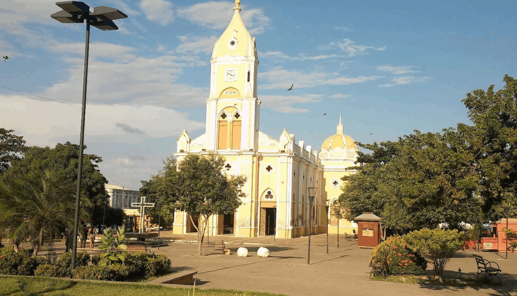Igreja Matriz de São Pedro, Floriano- PI