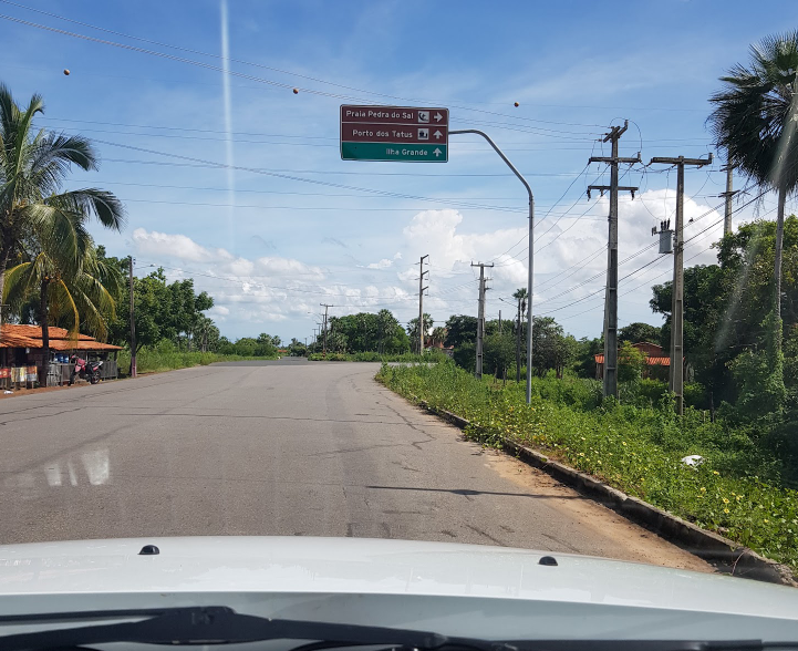 Caminho para a Pedra do Sal
