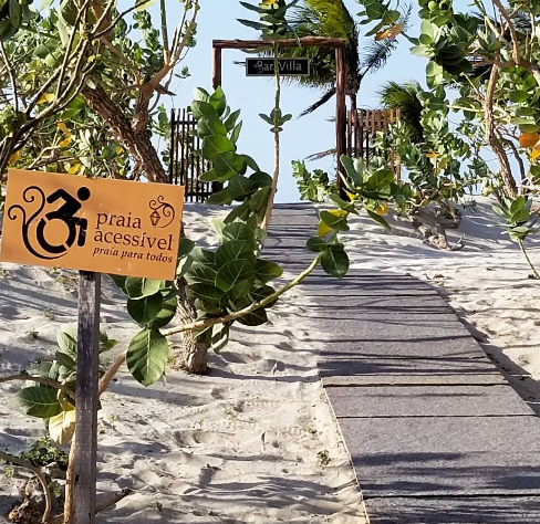 Pequena caminhada até a praia de Barra Grande